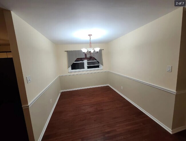 Comedor - 8708 Hargrave St