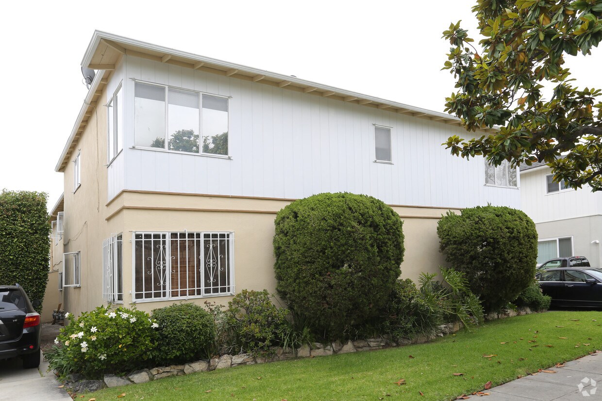 316 S Doheny Dr, Beverly Hills, CA 90211 Rentals in Beverly Hills at