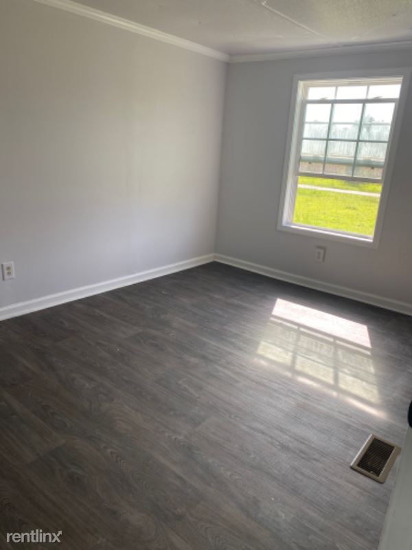 Building Photo - 117 Brighttown Rd