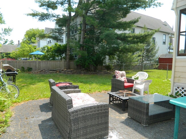 LARGE BACK YARD - 40 Summit Ave