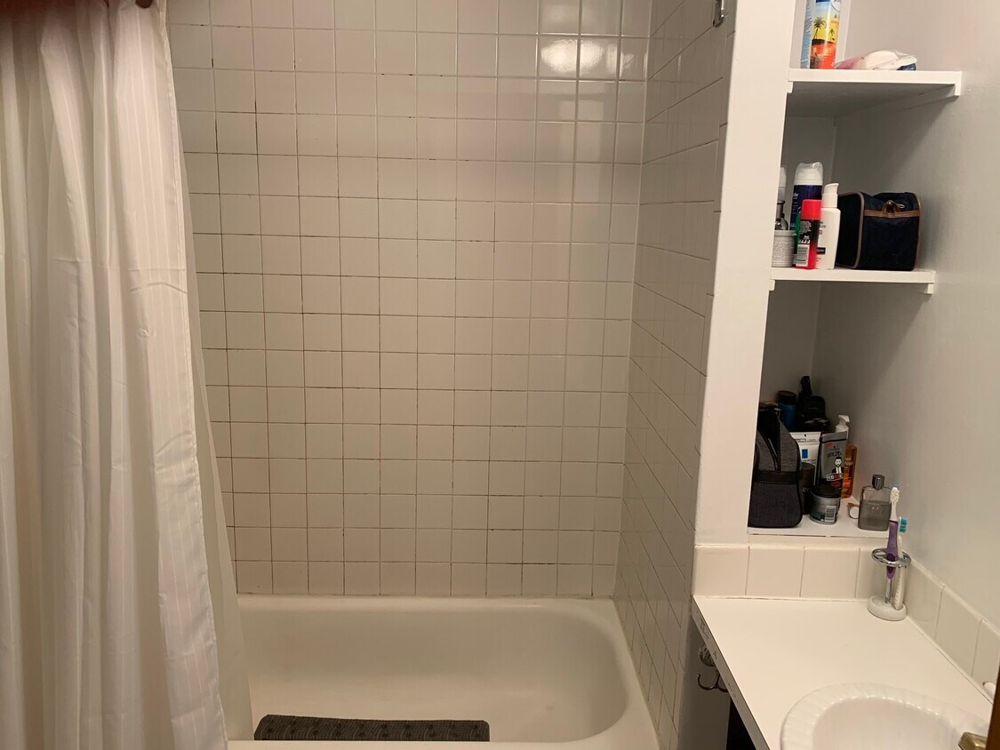 Foto principal - 80 West Cedar St