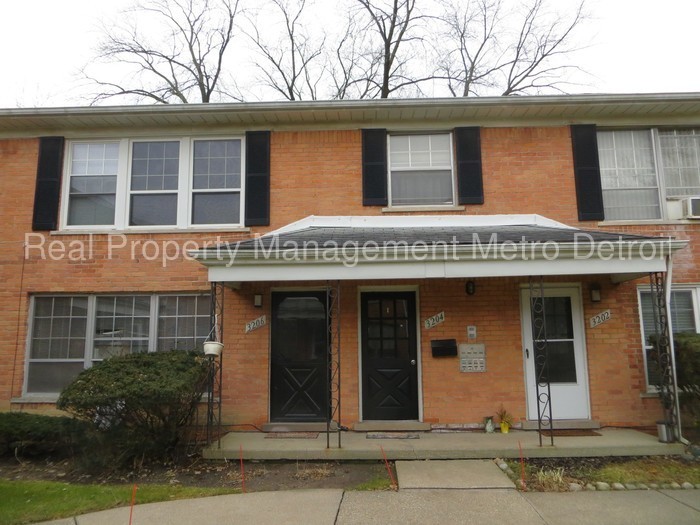 Primary Photo - 3204 Shenandoah Dr