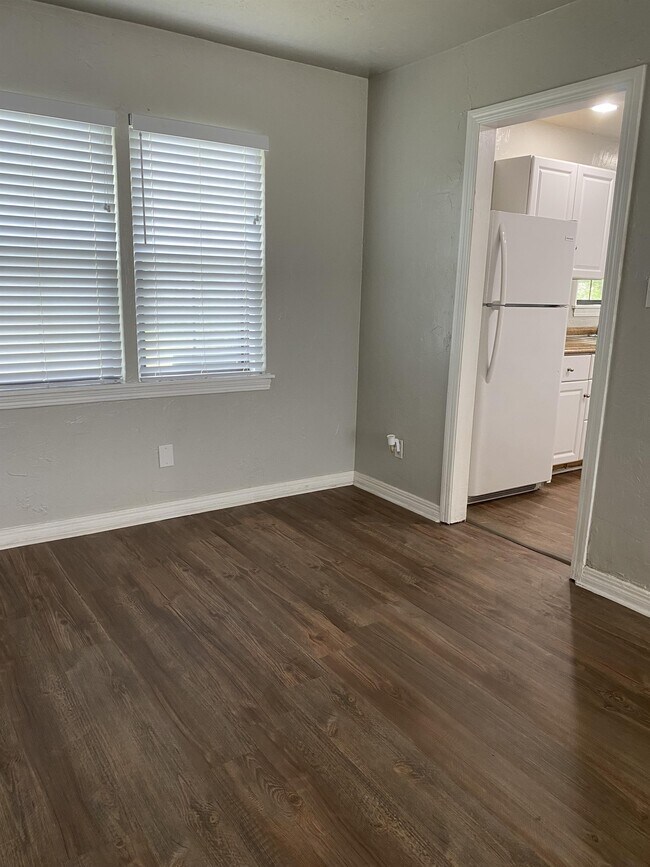 Foto del edificio - 3715 N Hartford St