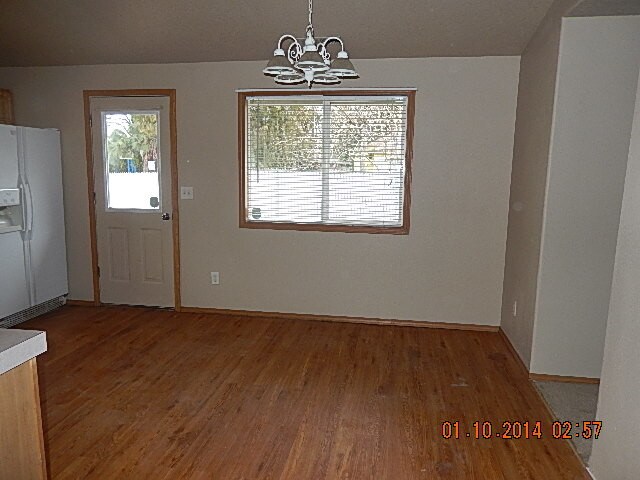 Building Photo - 3151 Park Ave NE