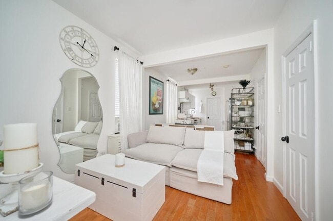 Building Photo - 1 bedroom in NEW YORK NY 10128