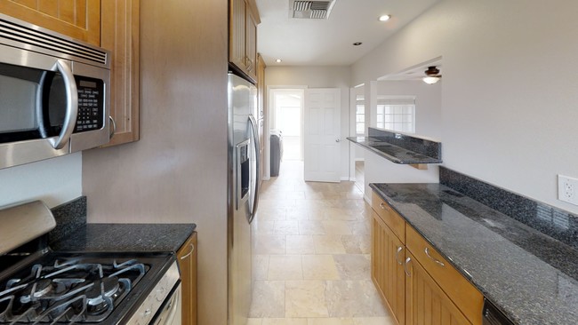 Building Photo - 4759 Choctaw Dr