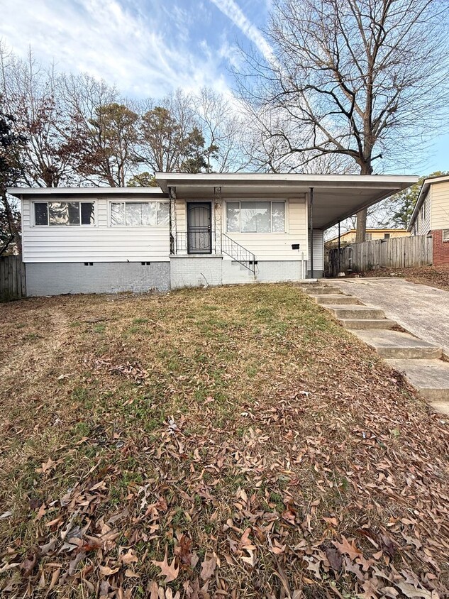 Primary Photo - Beautiful Fully Remodeled 3-Bedroom, 1-Bat...