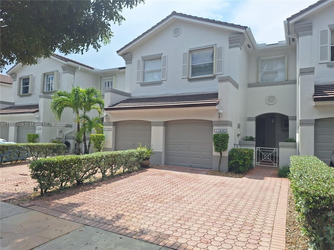 Primary Photo - 11256 NW 42nd Terrace