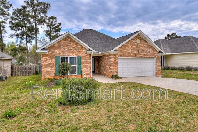 Building Photo - 2113 Sylvan Lake Dr