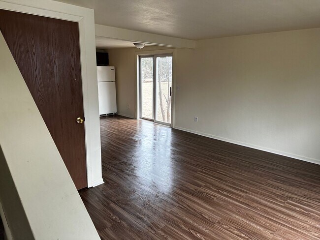 Foto del edificio - 40-40 Northside Dr