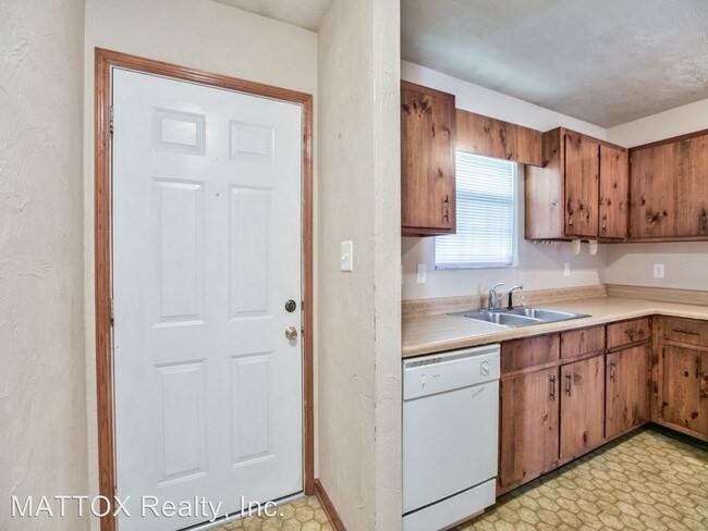 Foto del edificio - 2 br, 1 bath House - 2462 Wren Hollow Drive