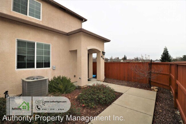 Building Photo - 4 br, 2.5 bath House - 679 Mission De Oro ...