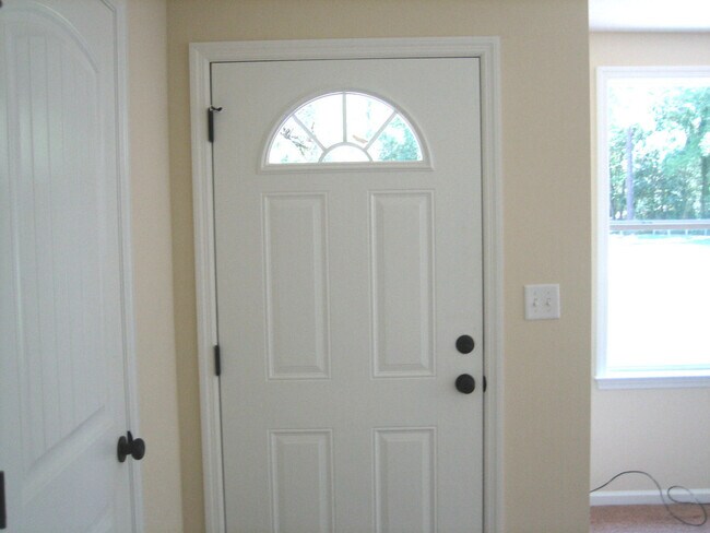 Foto del edificio - NICE TWO BEDROOM HOUSE