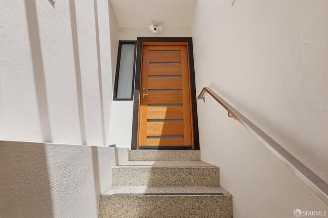 Foto del edificio - 329 Grafton Ave