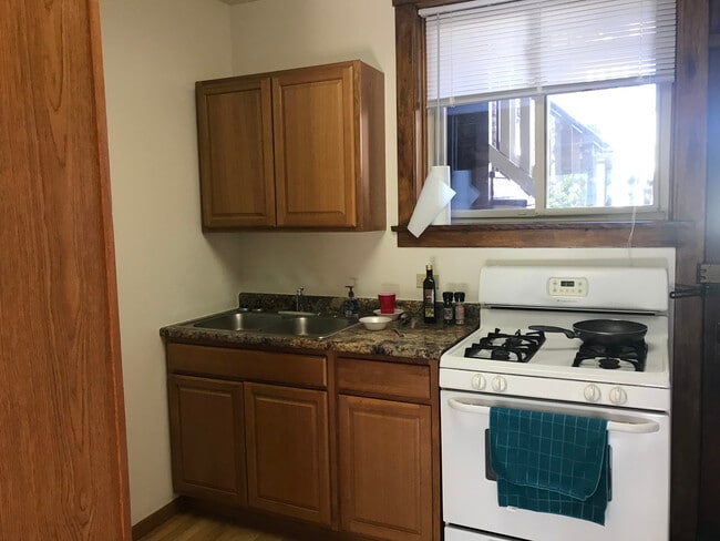 Foto del edificio - 6236 N Bell Ave