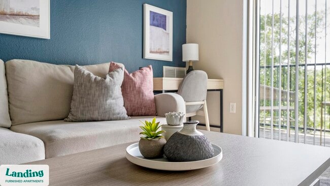 Foto del edificio - 10051 Perimeter Station Dr