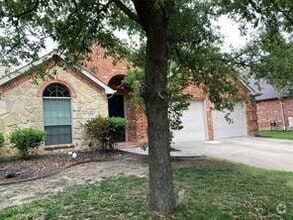 Building Photo - 2236 Crestridge Dr