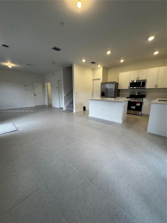 Foto del edificio - 104 SW 184th Way