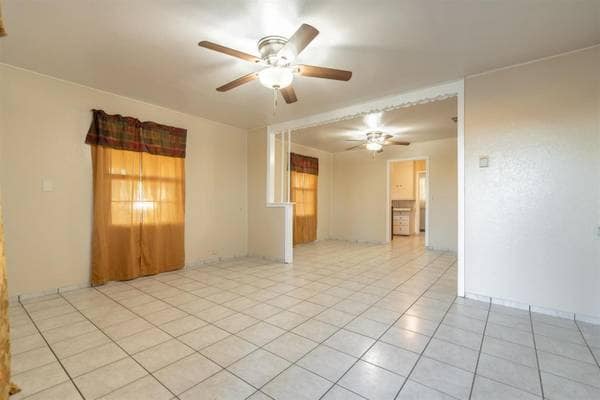 Building Photo - 1202 Lassen Ave