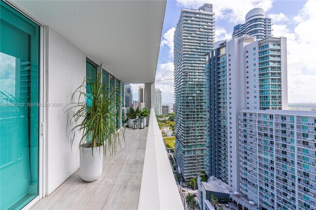 Foto del edificio - 1080 Brickell Ave