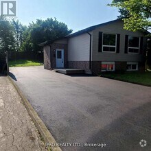 Building Photo - 24 Chilton Dr