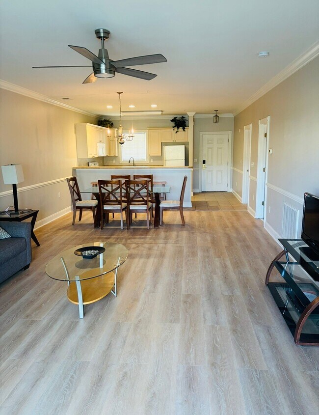 Foto del edificio - 4828 Magnolia Lake Dr