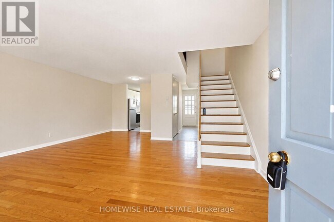 Building Photo - 1400 Winding Trail