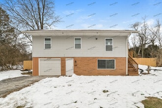 Building Photo - 3719 Leona Ln