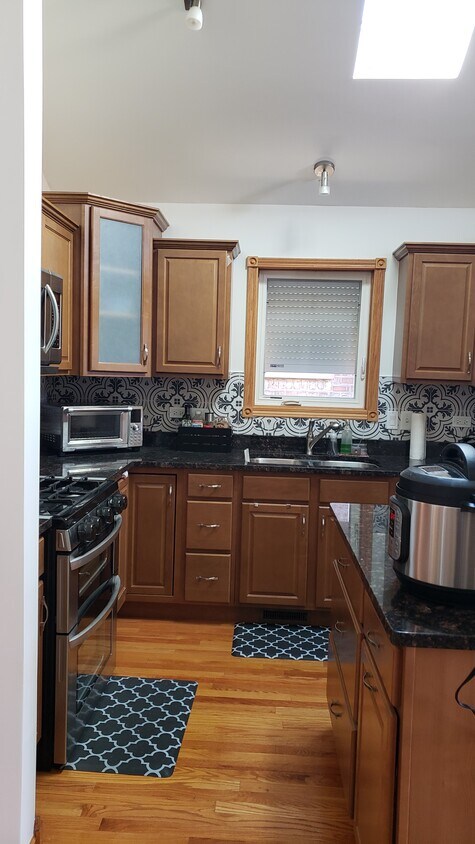 Kitchen - 4928 S Kildare Ave