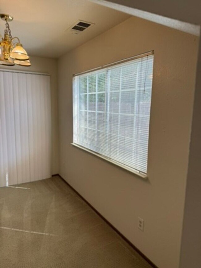 Foto del edificio - 4264 Stonewalk Ct