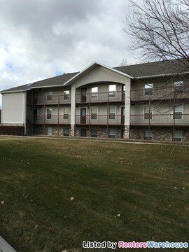 Building Photo - 1060 S Orem Blvd