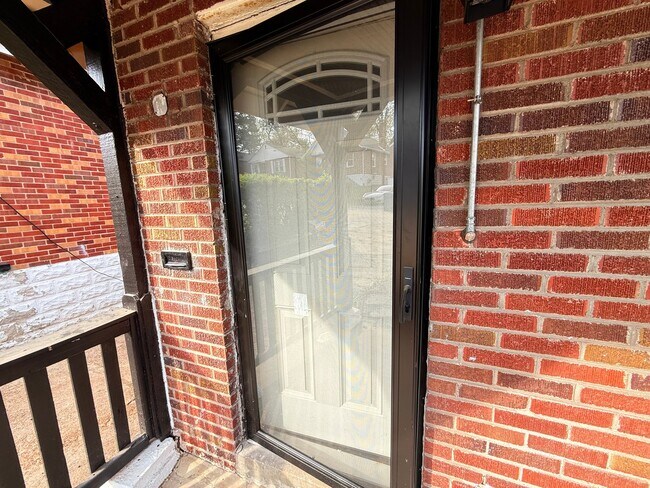 Foto del edificio - 6620 Barr St