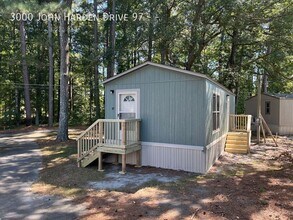 Building Photo - 3000 John Harden Dr