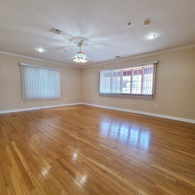 Foto del edificio - 569 55th St