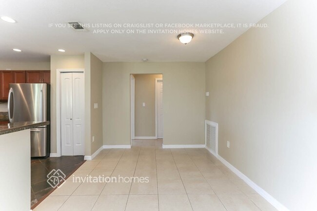 Building Photo - 8410 NW 24th Pl