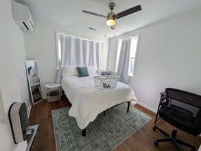 Building Photo - 4000 Bon Aire Blvd