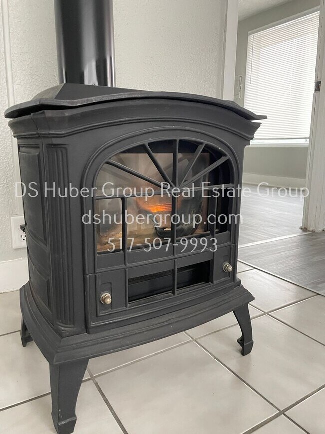 Foto del edificio - 720 Loa St