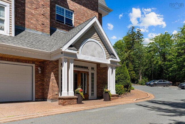 Photo du bâtiment - 211 Hammonds Plains Rd