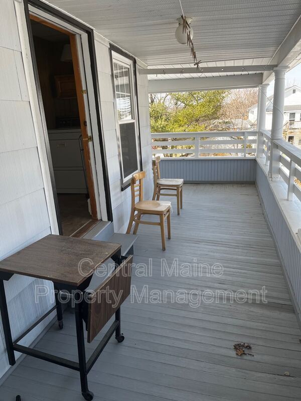 326 South Ave Unit 3, Lewiston, ME 04240 Condo for Rent in Lewiston