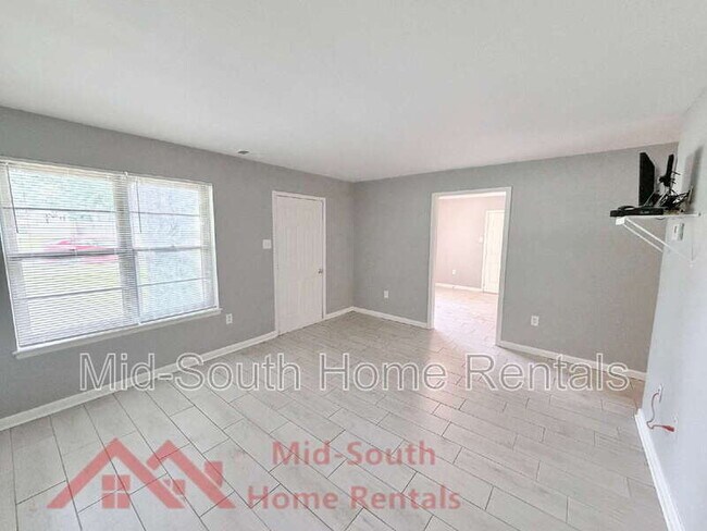 Foto del edificio - 4400 Elmridge St