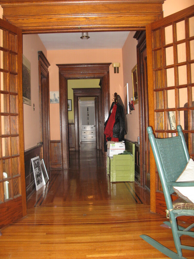 Building Photo - 732 W Delavan Ave