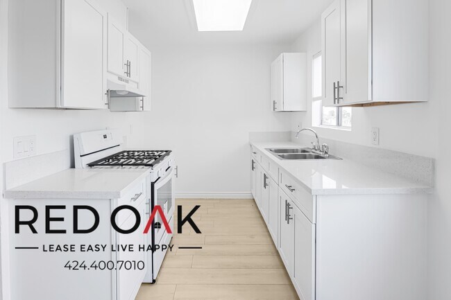 Foto del edificio - 7915 Vineland Ave