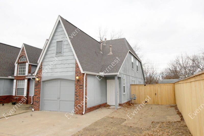 312 W Houston St, Broken Arrow, OK 74012 Condo for Rent in Broken