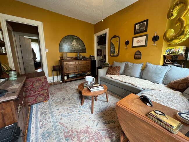 Foto del edificio - 229 Amber St