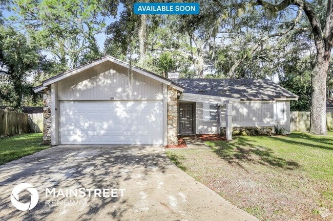 Building Photo - 105 Whispering Pines Ct