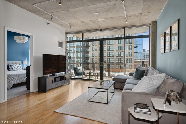 Foto del edificio - 321 S Sangamon St