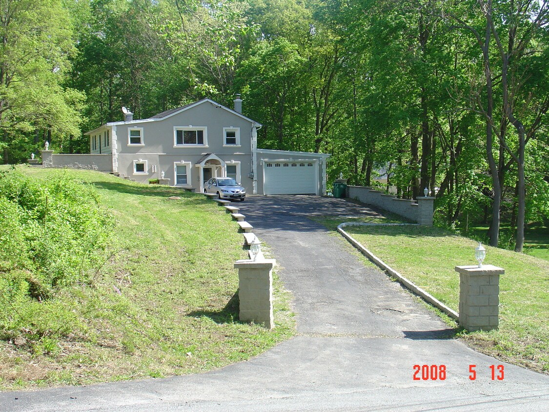 167 Schlueter Dr Unit Floor, Hopewell Junction, NY 12533 Apartment