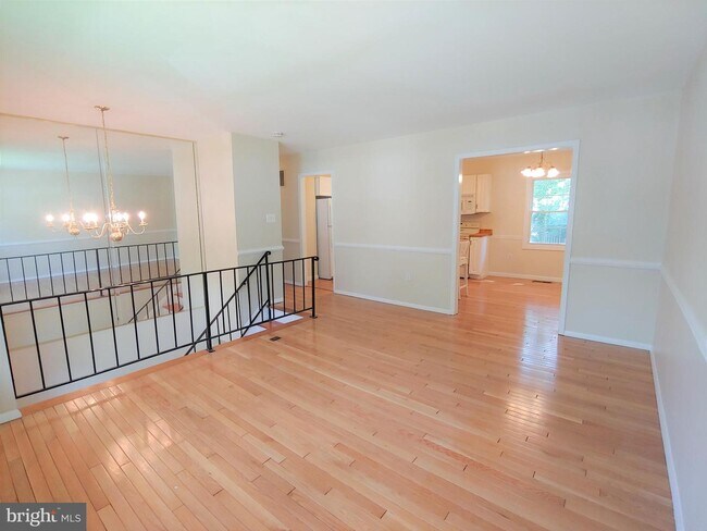 Foto del edificio - 971 Fall Cir Way