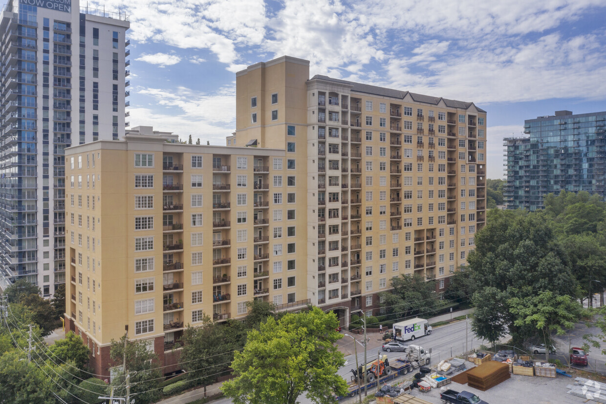 Park Central Apartments - Atlanta, Ga 