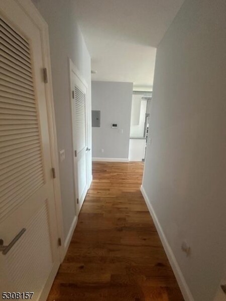 Foto del edificio - 285 E 17th St